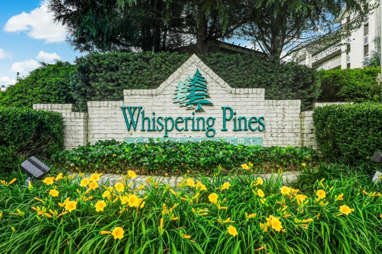 Downtown Retreat Whispering Pines 534 Apartment Pigeon Forge Exterior photo